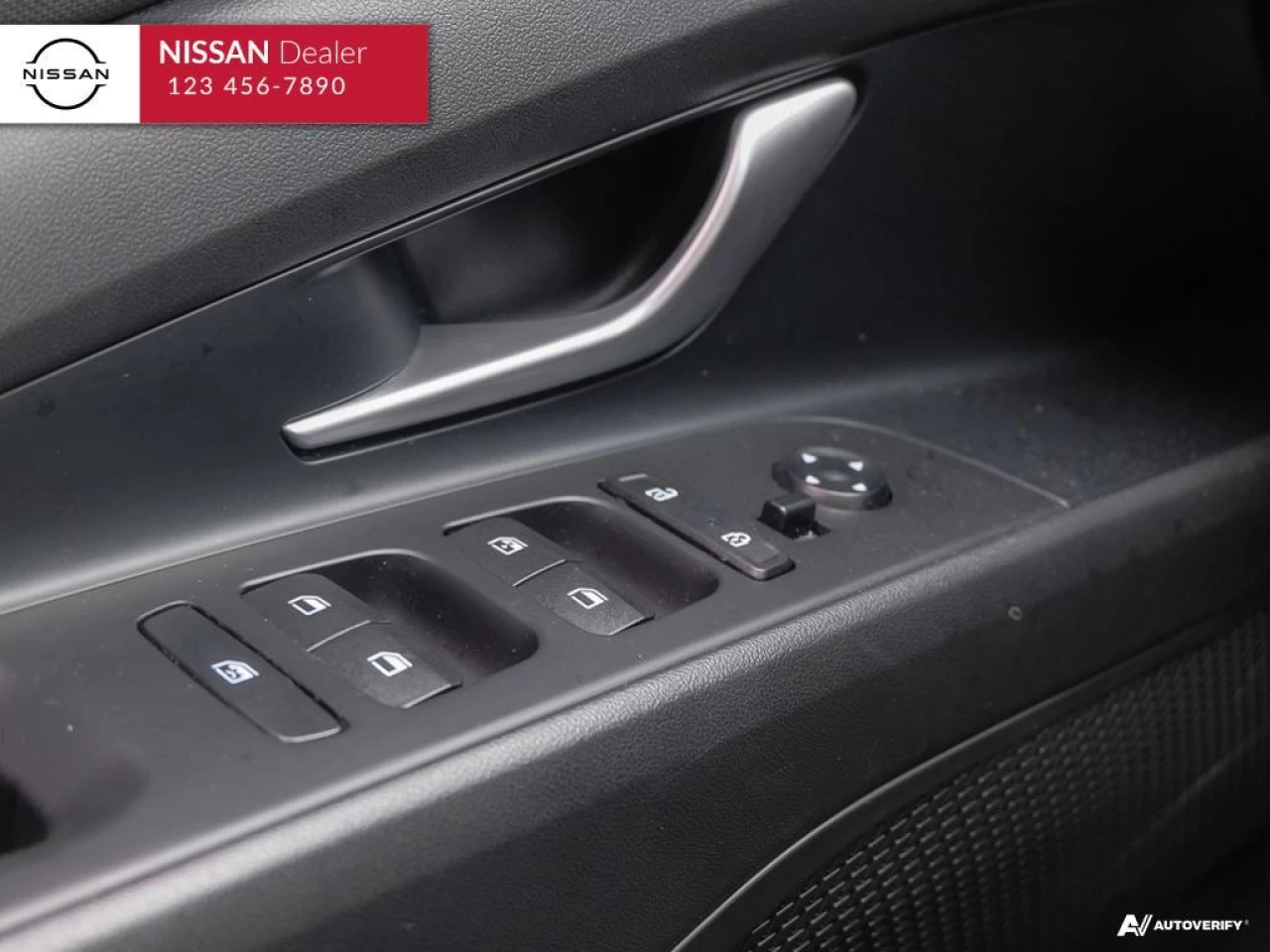 2022 Hyundai Elantra  Main Image