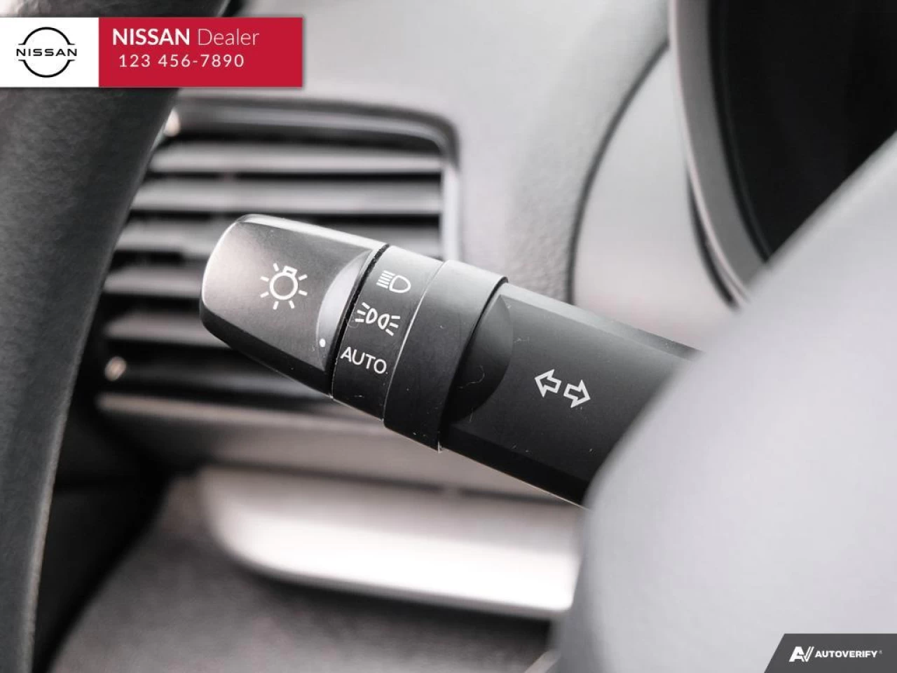 2022 Mitsubishi Eclipse Cross ES Main Image