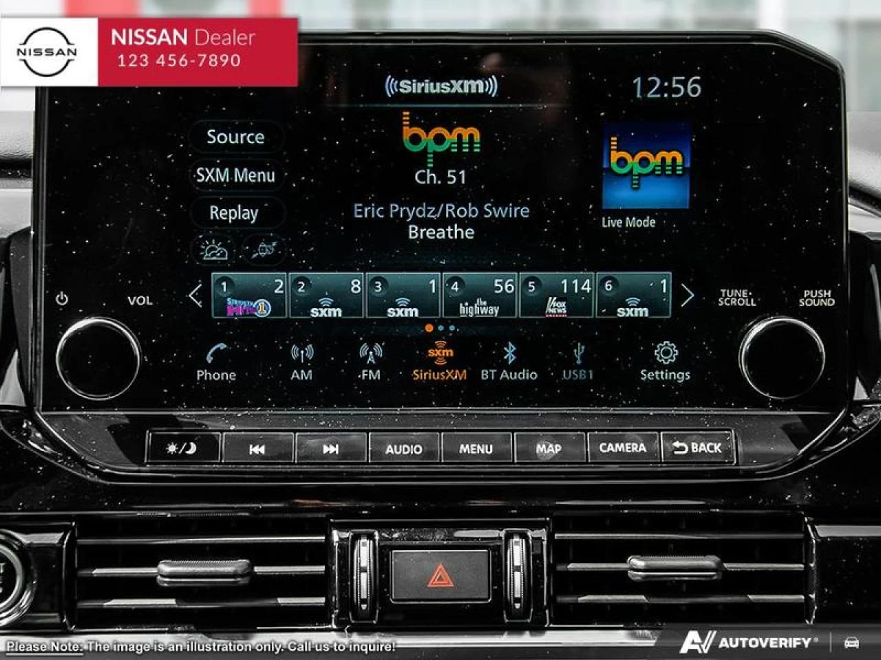 2025 Nissan Pathfinder SL Main Image